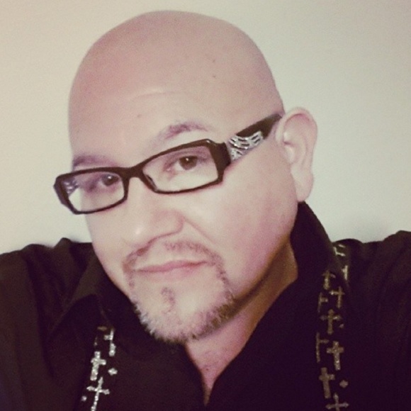 Meet your Posher, Robert - Picture 1 of 1